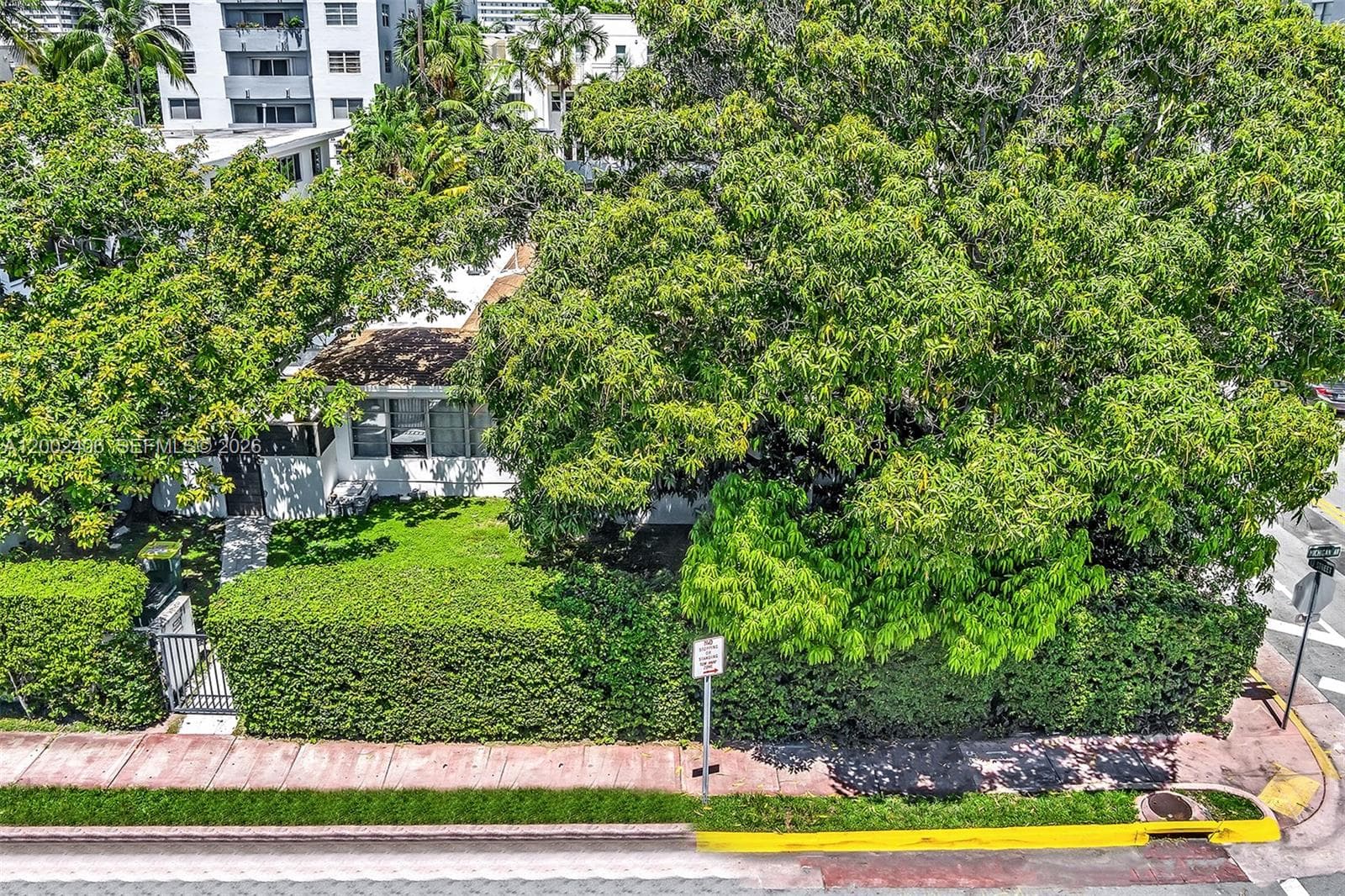 1002 10th St # 1002, Miami Beach FL 33139 — 70