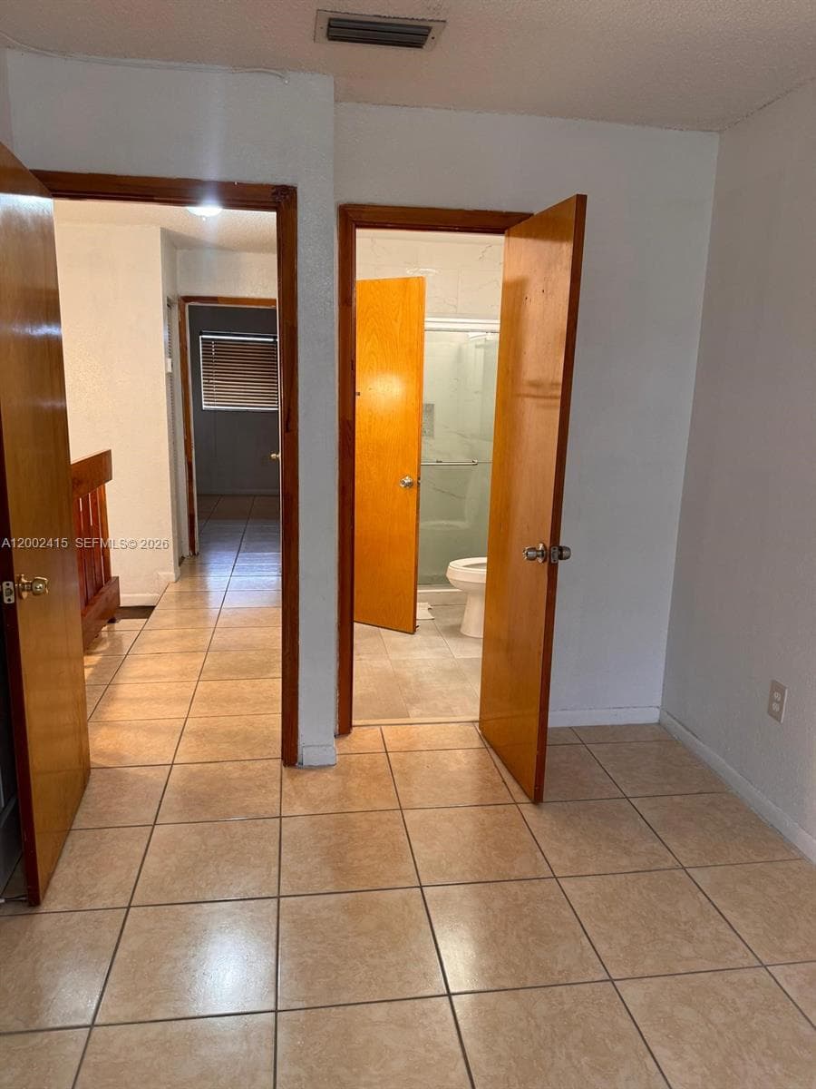 180 Royal Palm Rd # 216, Hialeah Gardens FL 33016 — 18