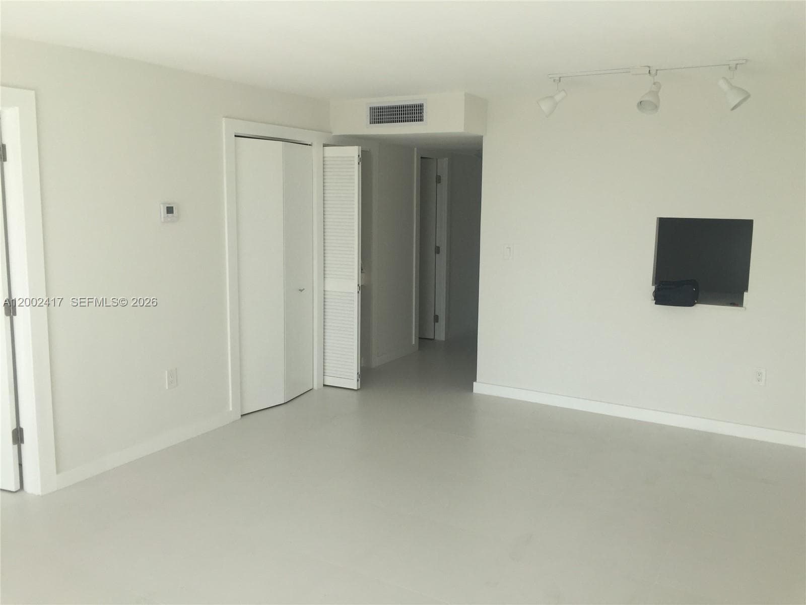 6900 Bay Dr # 5A, Miami Beach FL 33141 — 5