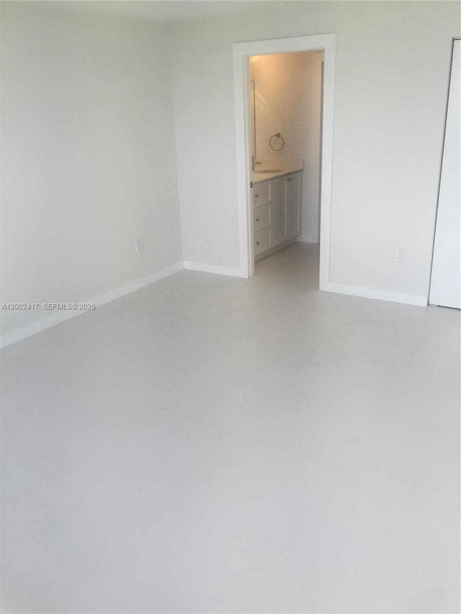 6900 Bay Dr # 5A, Miami Beach FL 33141 — 8
