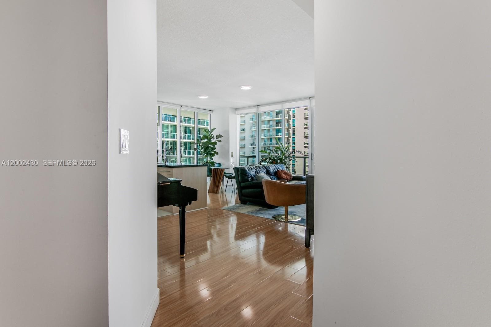 79 SW 12th St, Miami FL 33130 — 6
