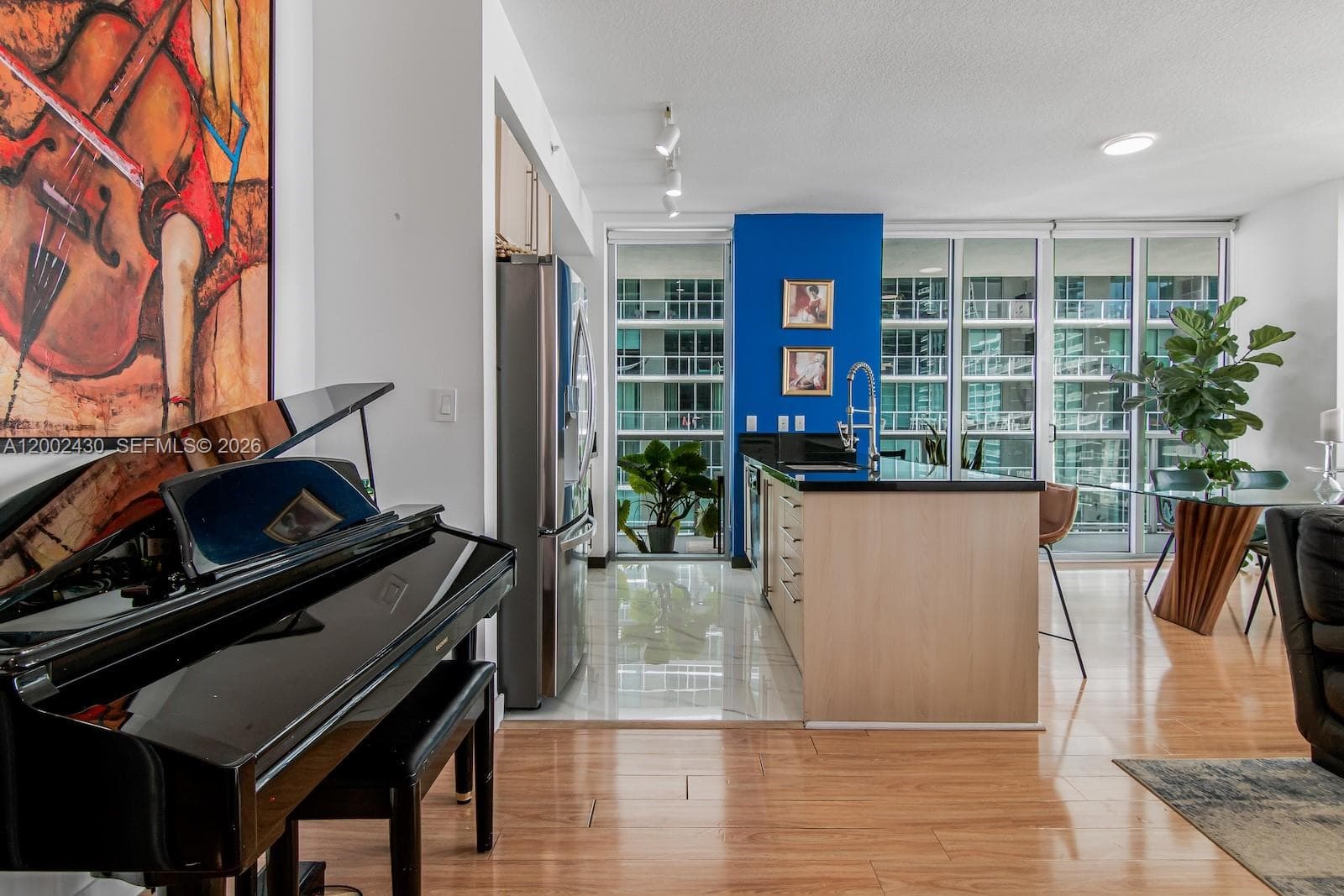 79 SW 12th St, Miami FL 33130 — 9