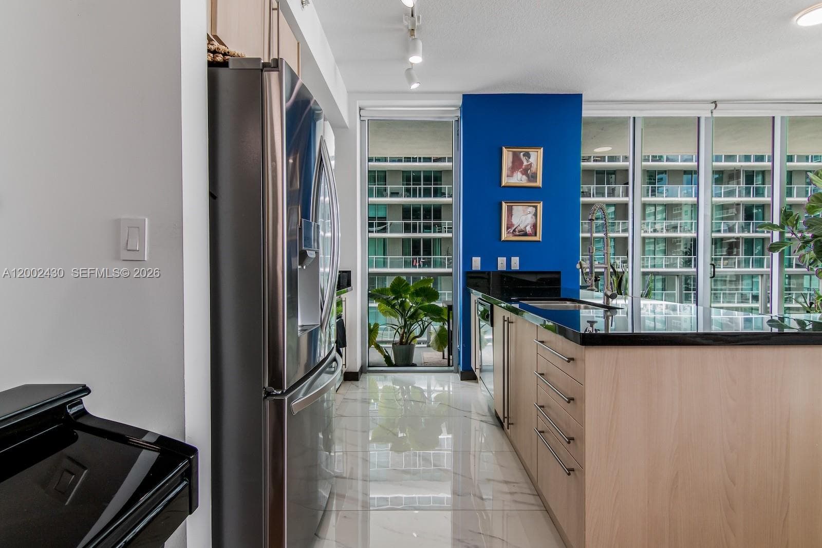 79 SW 12th St, Miami FL 33130 — 10