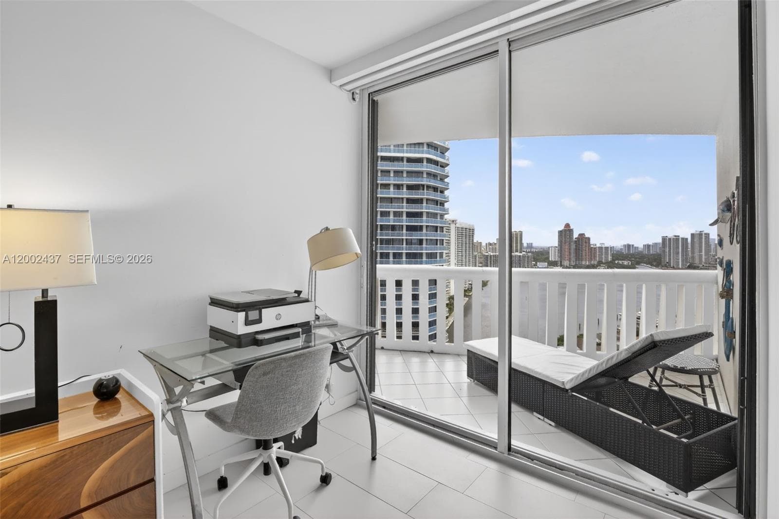 3000 Island Blvd # 2404, Aventura FL 33160 — 23
