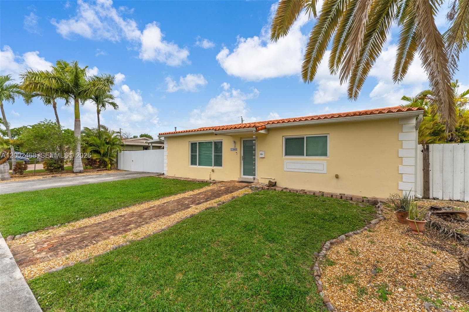 12009 SW 39th Ter, Miami FL 33175 — 3