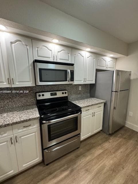 8620 SW 212th St # 103, Cutler Bay FL 33189 — 3
