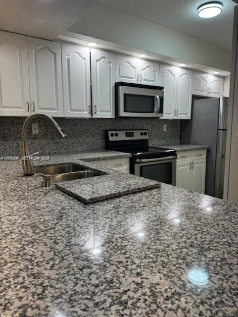 8620 SW 212th St # 103, Cutler Bay FL 33189 — 4