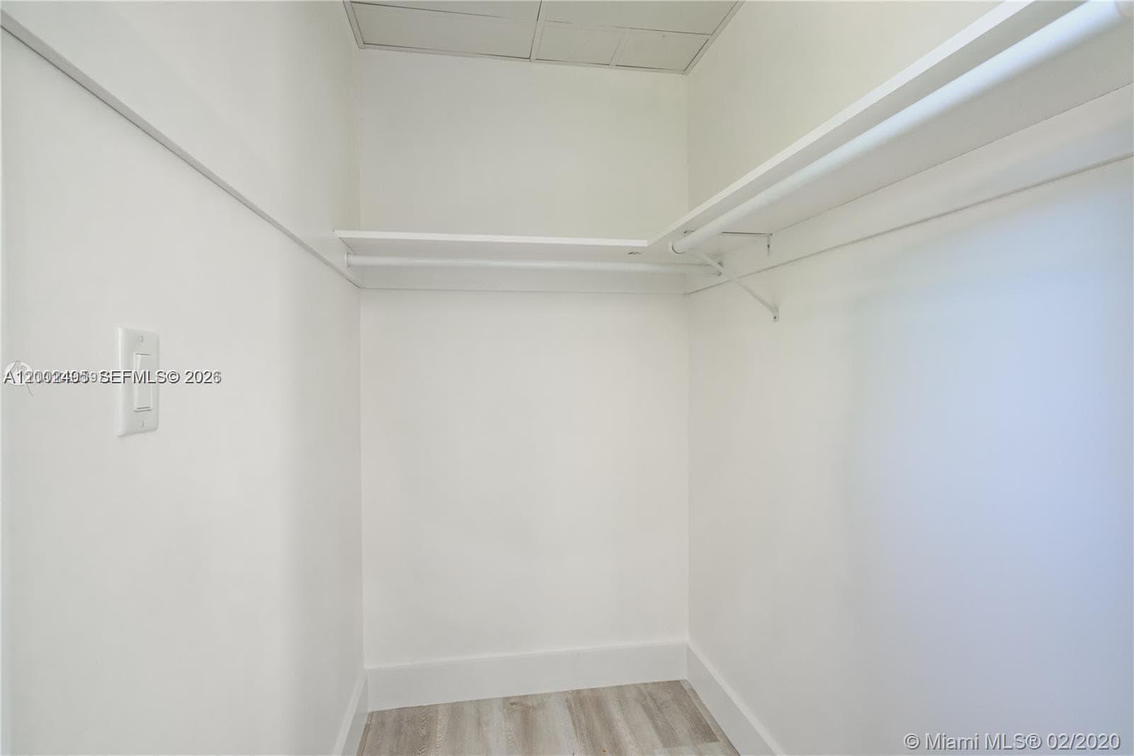 940 Michigan Ave # 4, Miami Beach FL 33139 — 8