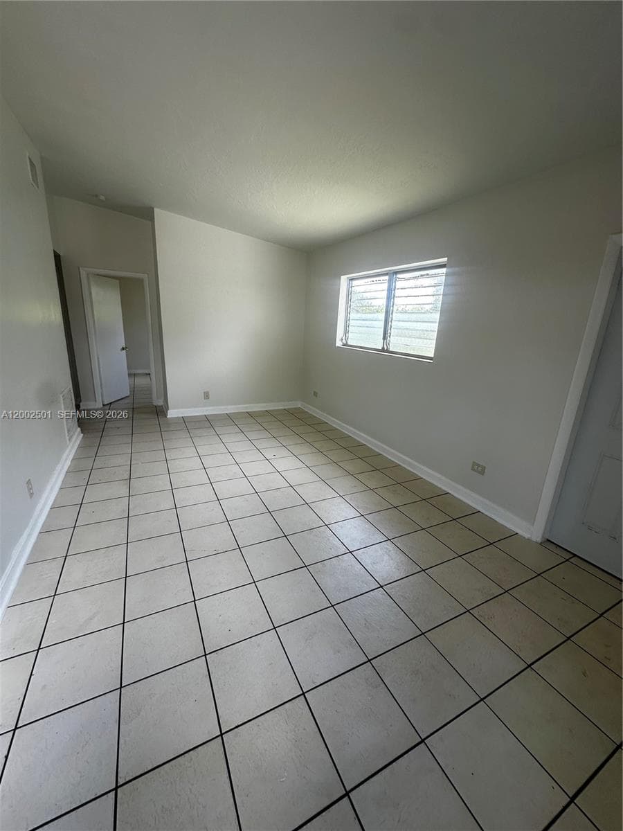 821 SW 2nd St, Florida City FL 33034 — 23