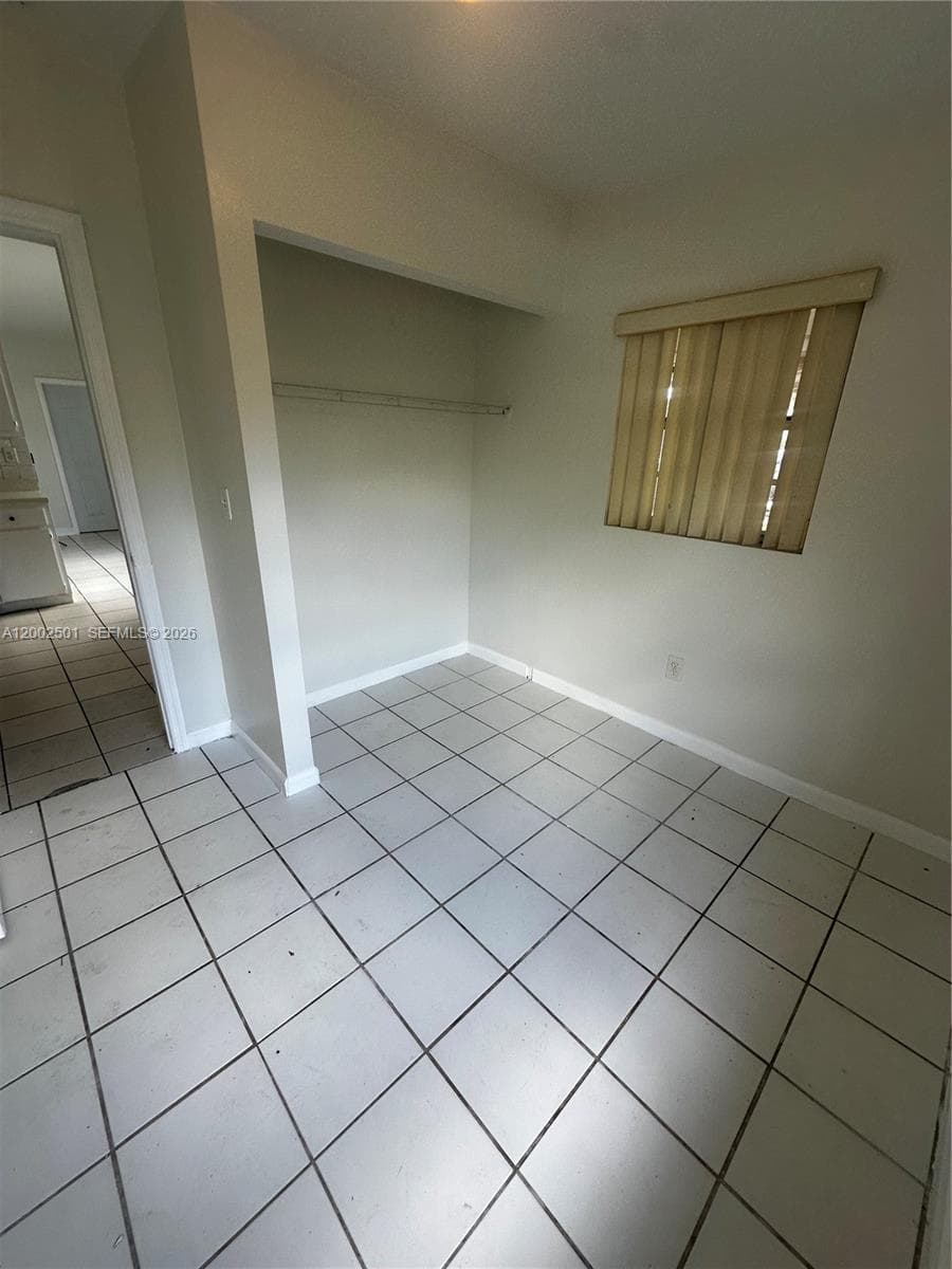 821 SW 2nd St, Florida City FL 33034 — 24