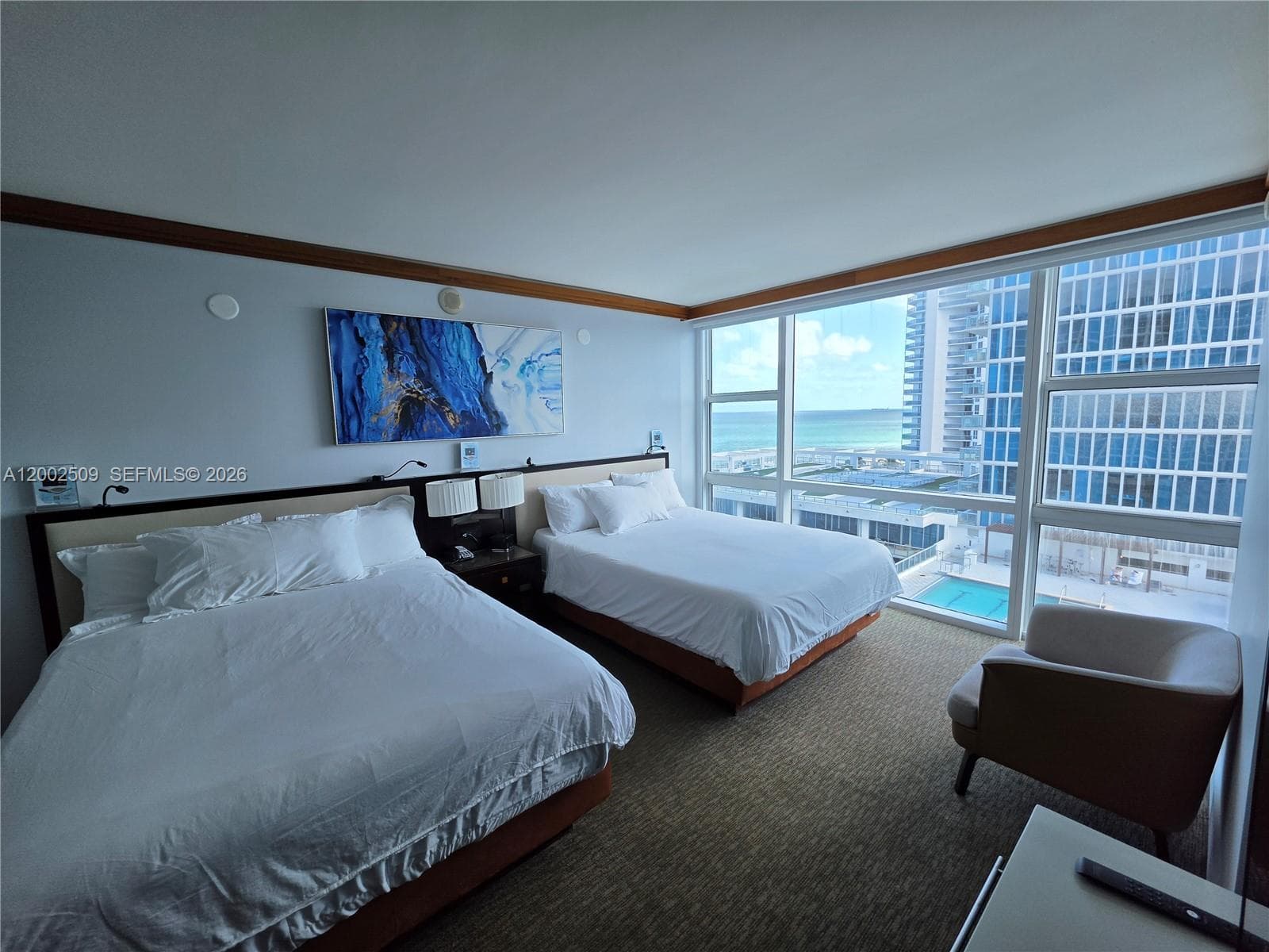6801 Collins Ave, Miami Beach FL 33141 — 19