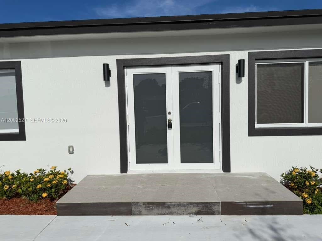 831 SE 9th Ave, Hialeah FL 33010 — 2