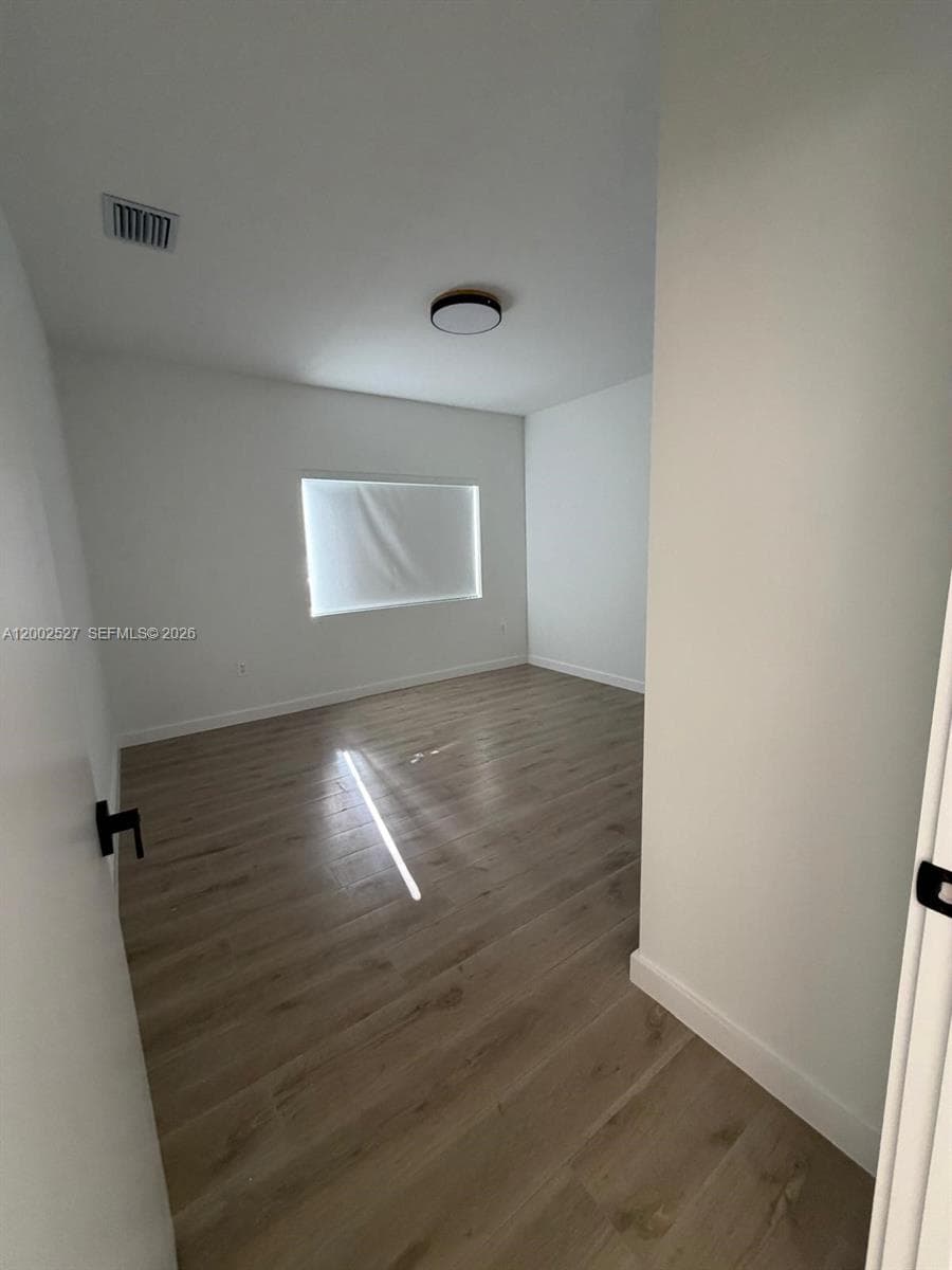 831 SE 9th Ave, Hialeah FL 33010 — 14