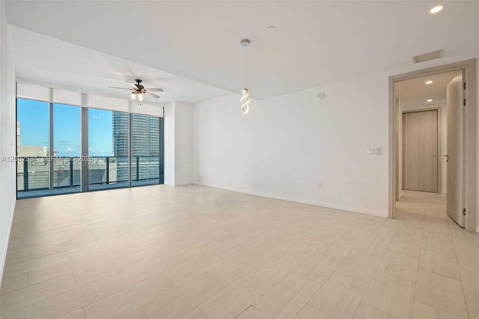 1000 Brickell Plz, Miami FL 33131 — 3