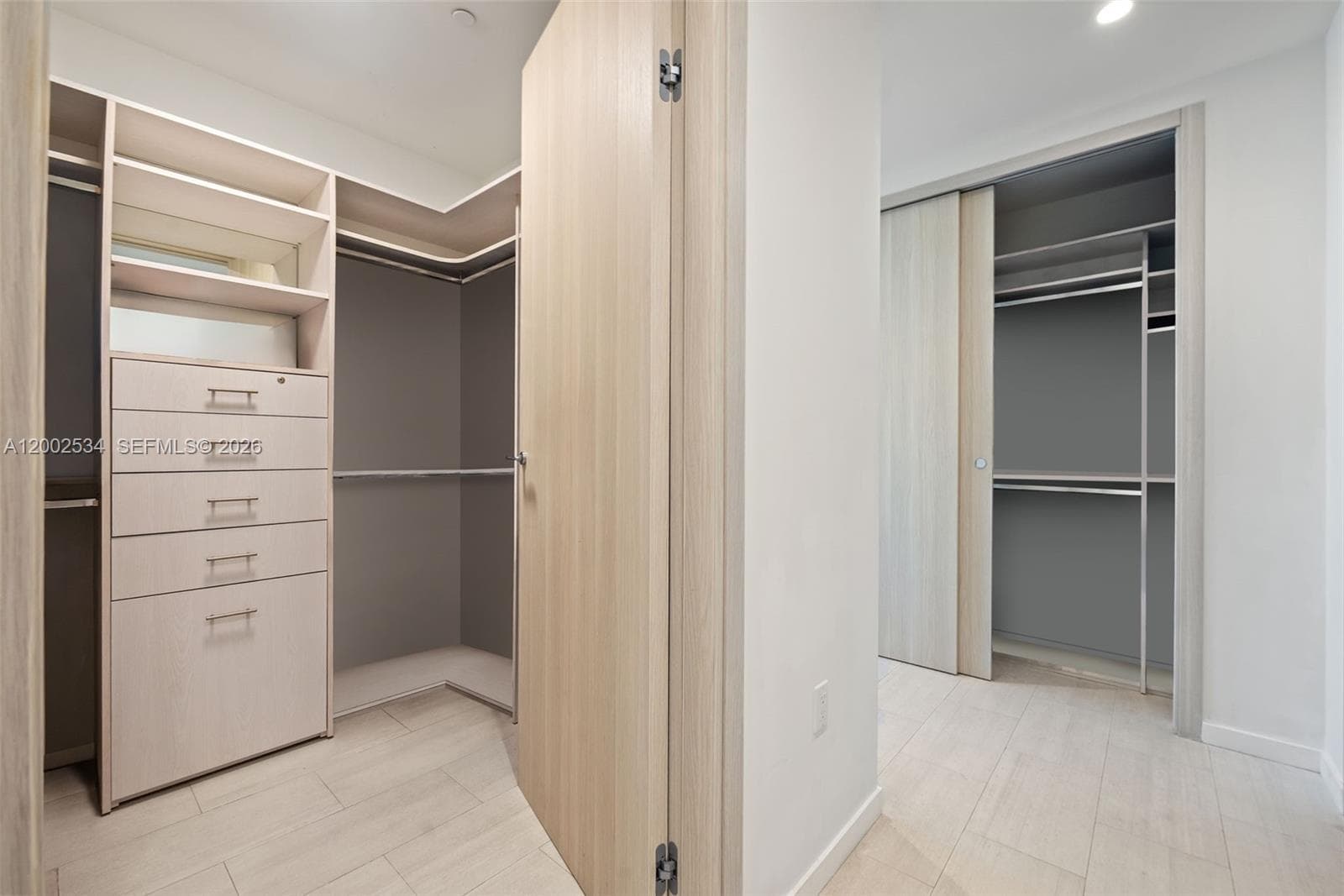 1000 Brickell Plz, Miami FL 33131 — 14