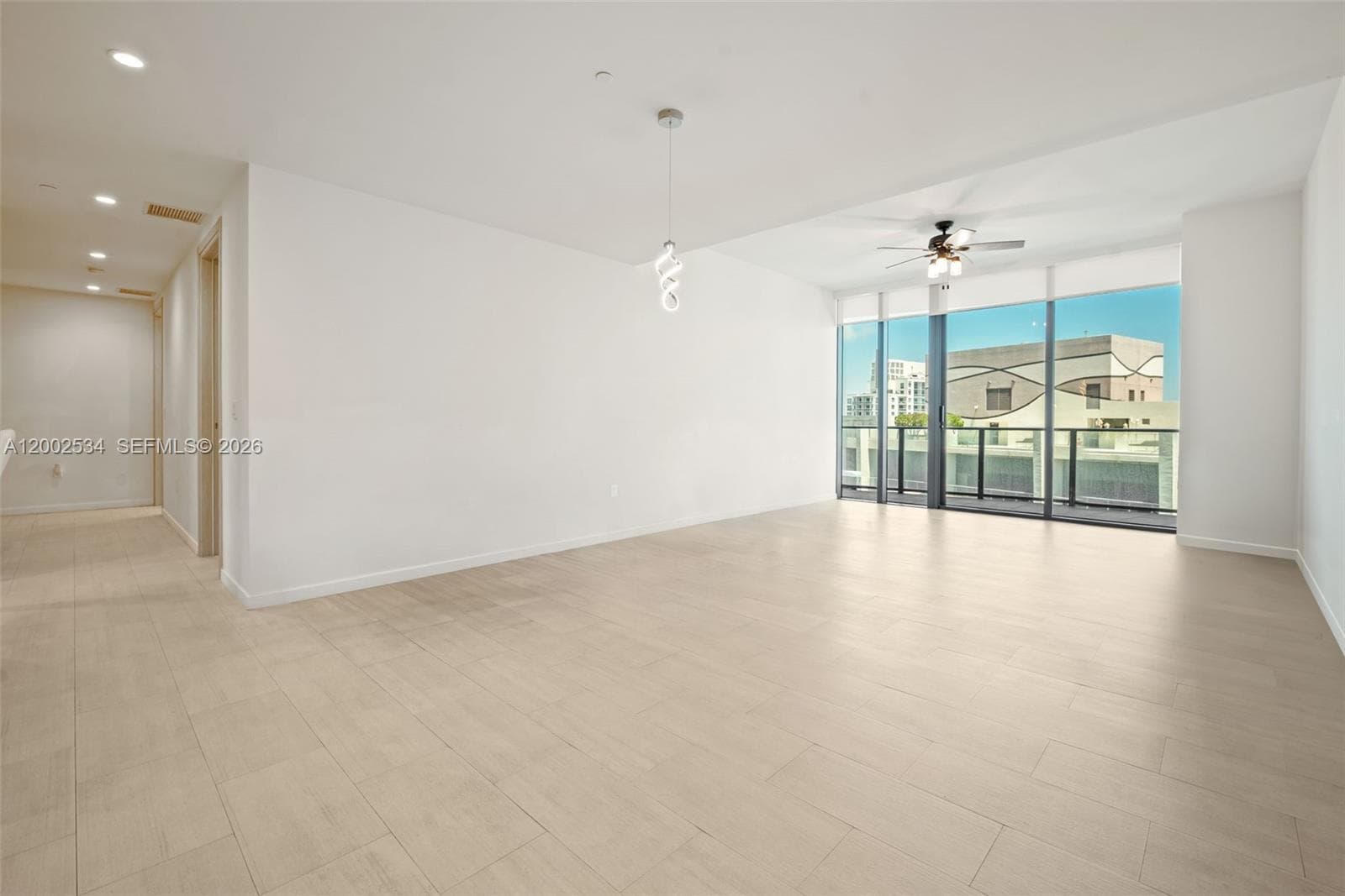 1000 Brickell Plz, Miami FL 33131 — 4