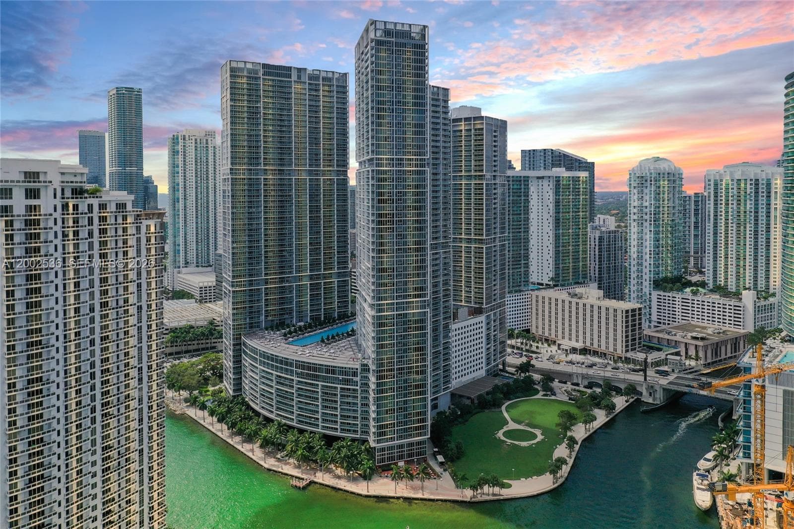 485 Brickell Ave # 4104, Miami FL 33131 — 32