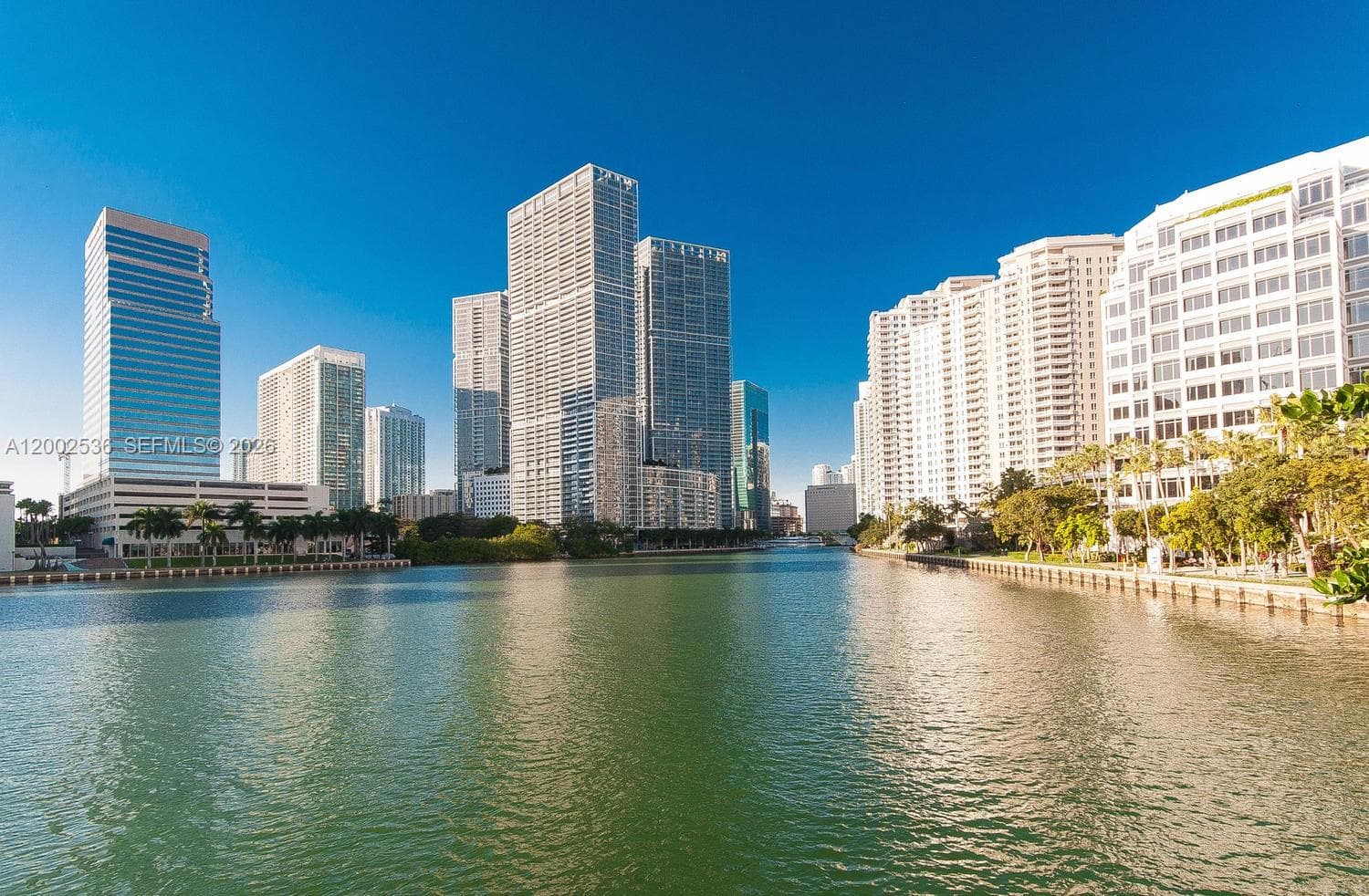 485 Brickell Ave # 4104, Miami FL 33131 — 31