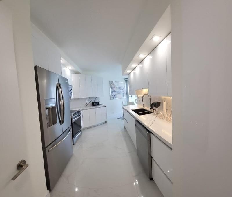 16425 Collins Avenue # 2514, Sunny Isles Beach FL 33160 — 14