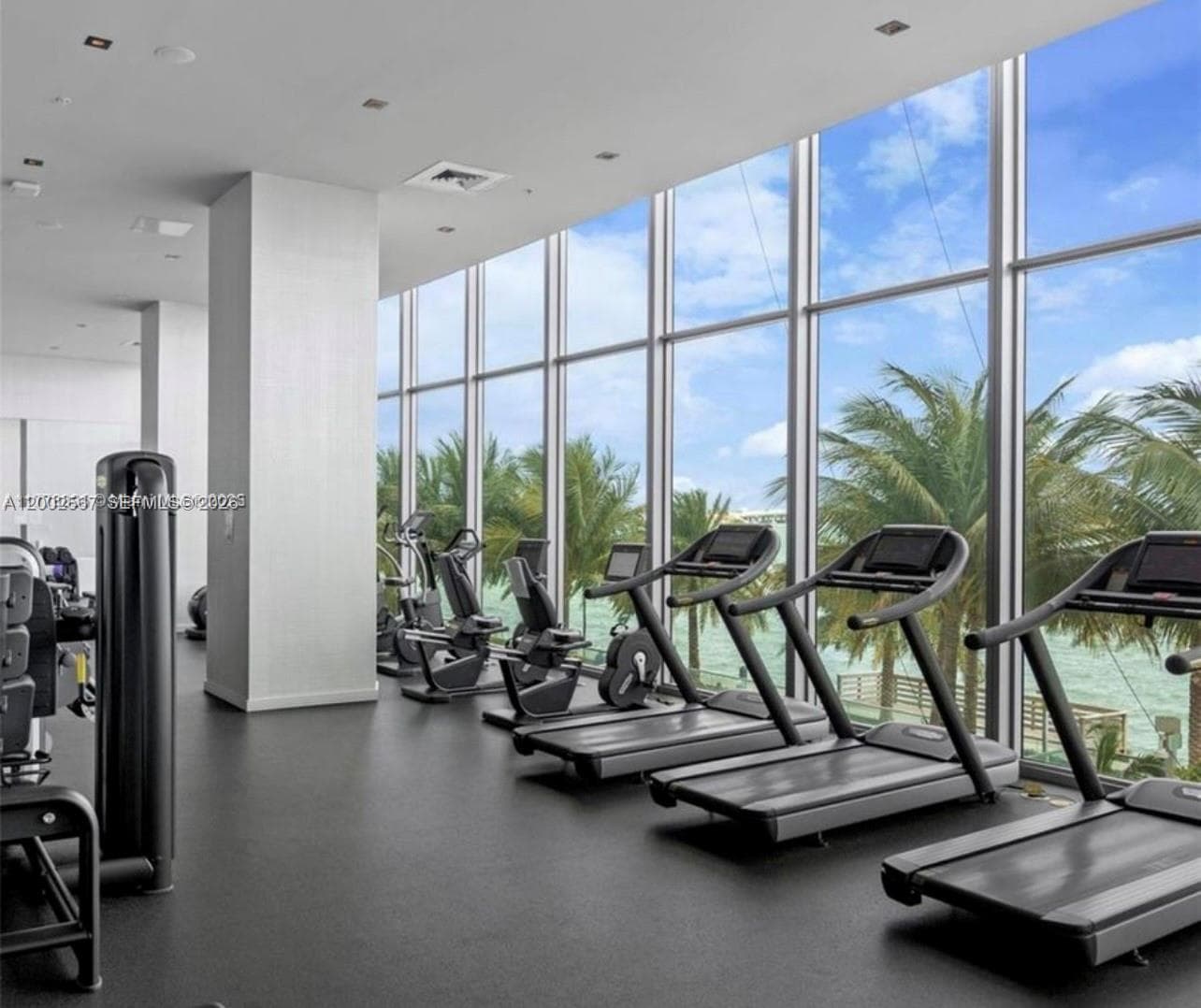 2900 NE 7th Ave # 4003, Miami FL 33137 — 72