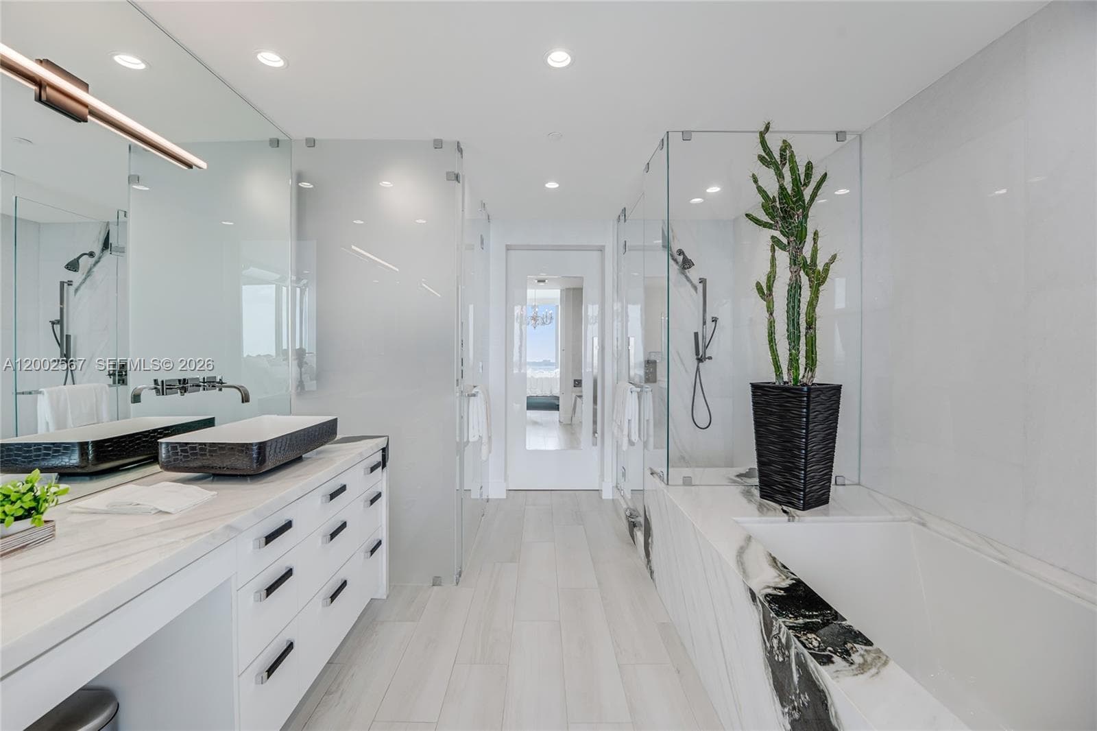 2900 NE 7th Ave # 4003, Miami FL 33137 — 34