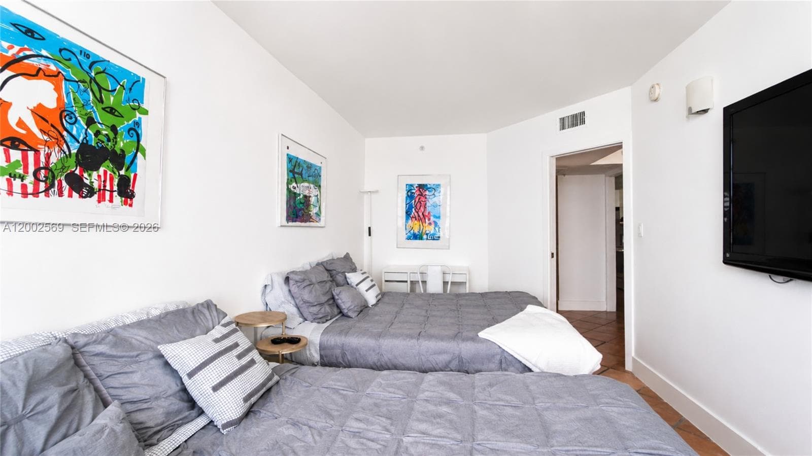 100 Lincoln Rd # 1209, Miami Beach FL 33139 — 10
