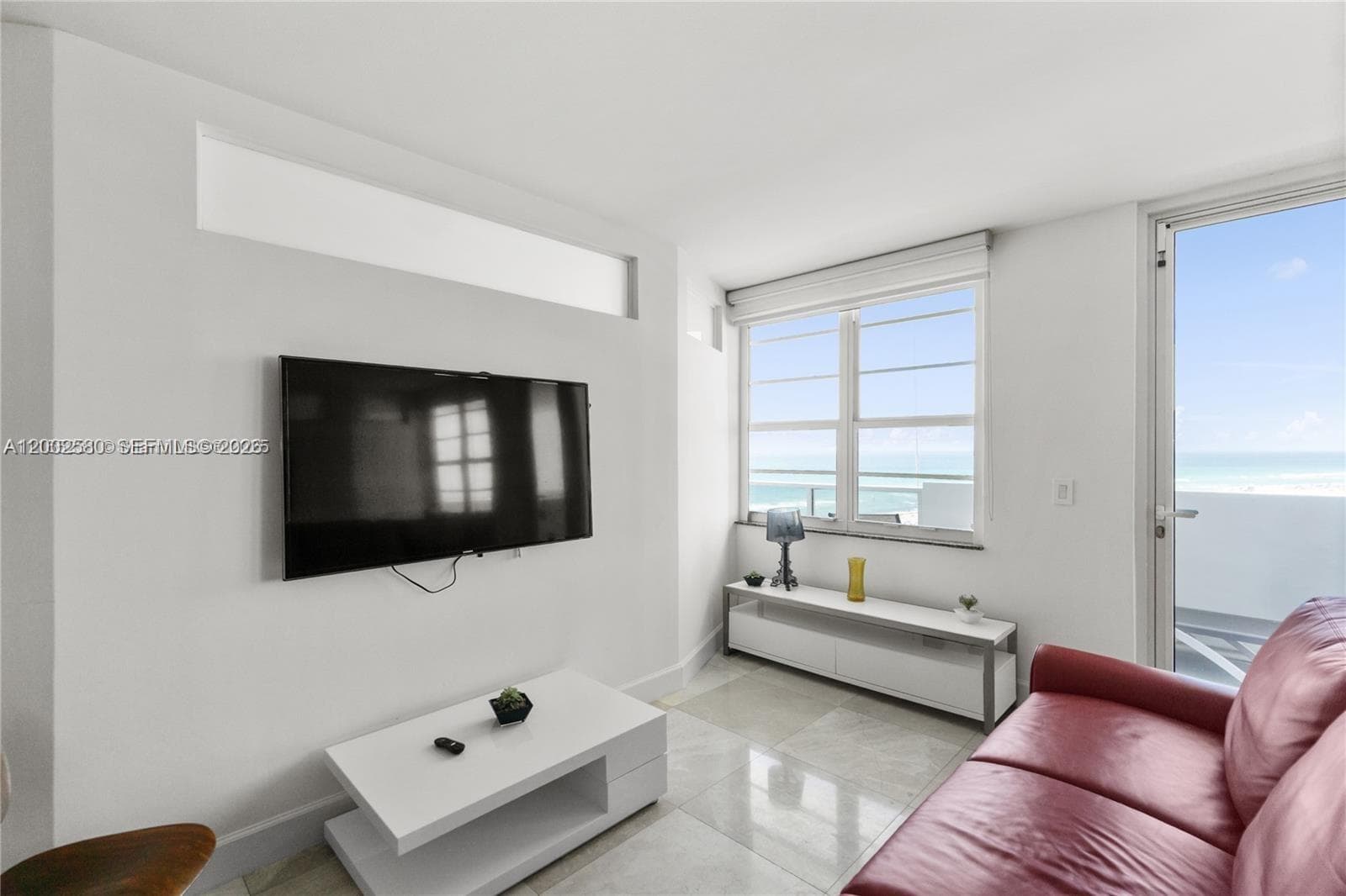 100 Lincoln Rd # 1046, Miami Beach FL 33139 — 3