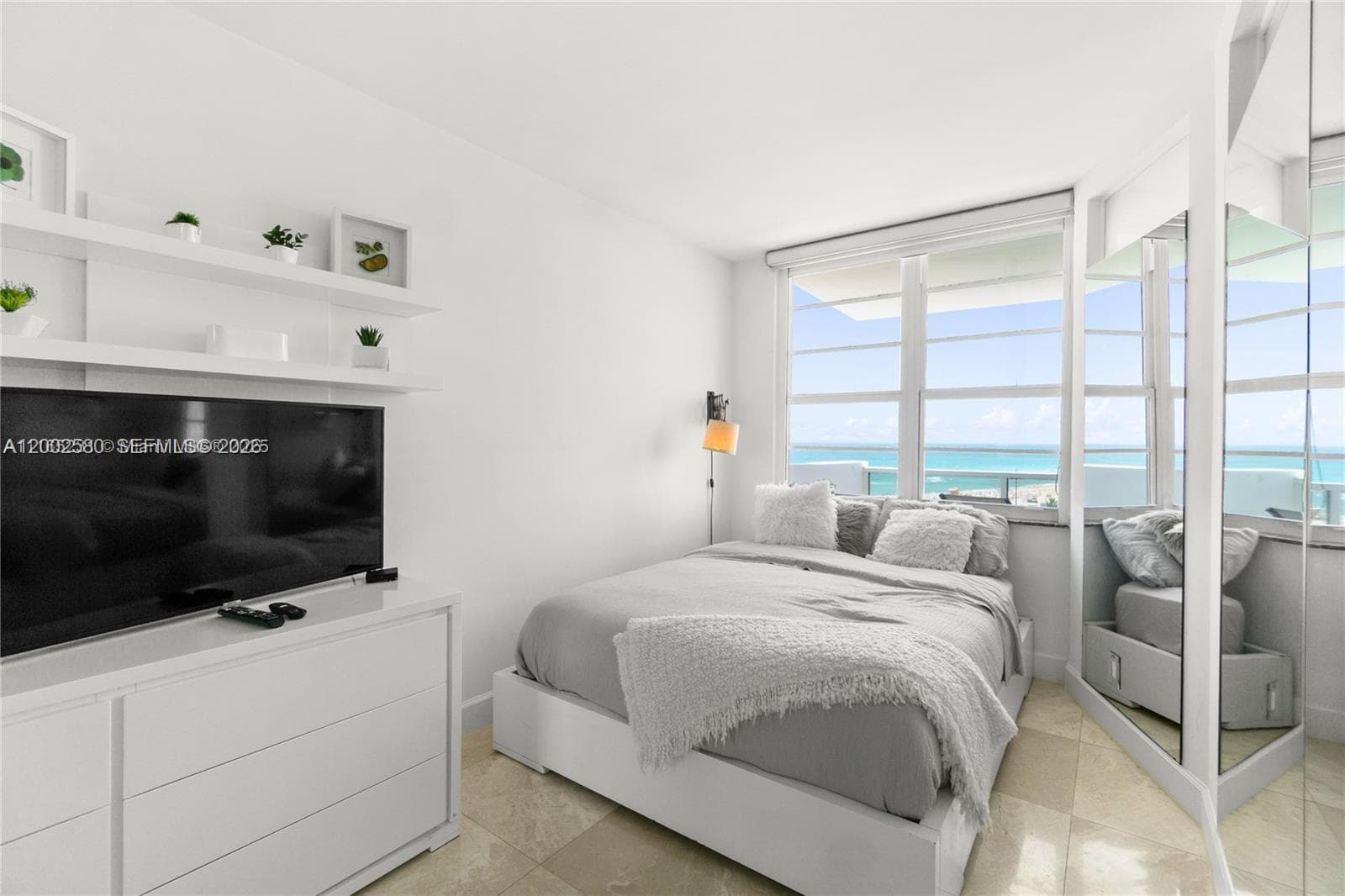 100 Lincoln Rd # 1046, Miami Beach FL 33139 — 11