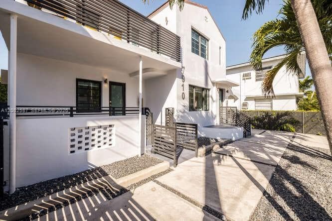 7910 Byron Ave, Miami Beach FL 33141 — 2
