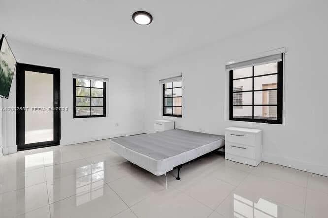7910 Byron Ave, Miami Beach FL 33141 — 18