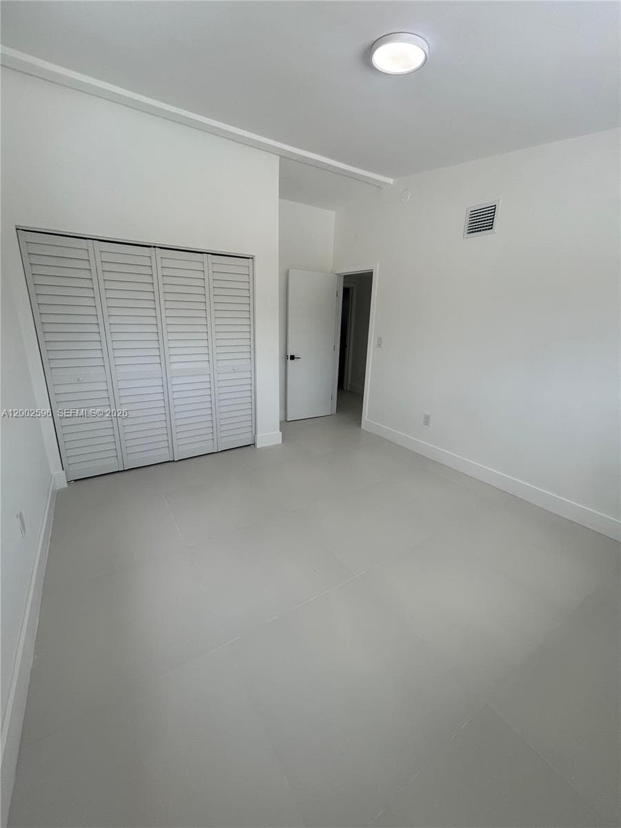 1242 NE 145th St, Miami FL 33161 — 19