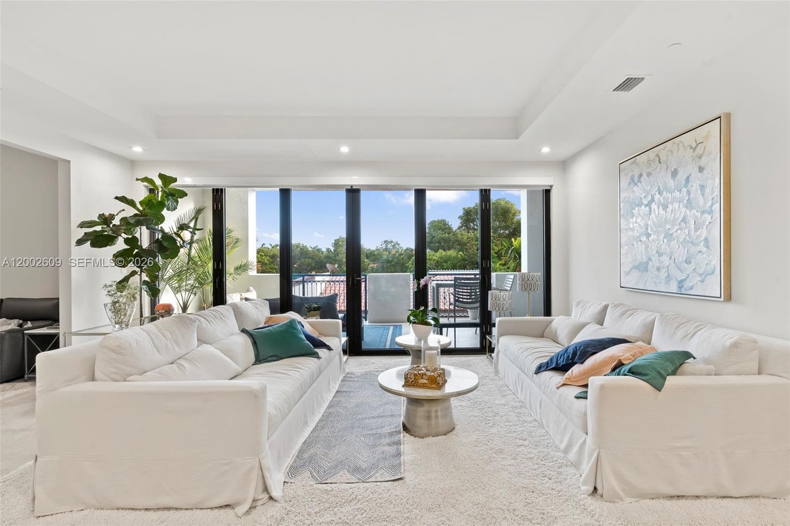 718 Valencia Ave # 307, Coral Gables FL 33134 — 1