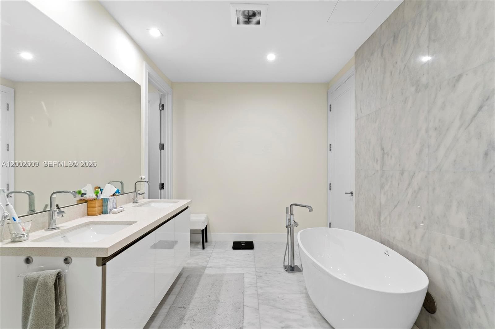 718 Valencia Ave # 307, Coral Gables FL 33134 — 10