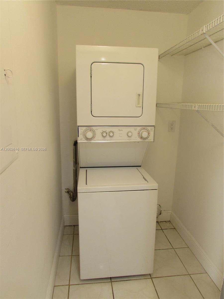 5555 Ludlam Rd # 23, South Miami FL 33155 — 23