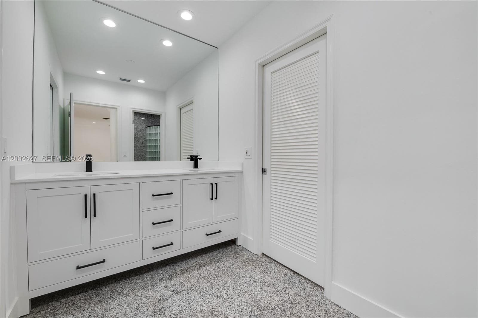 11401 SW 67th Ave, Pinecrest FL 33156 — 10