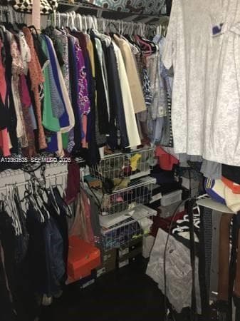 8067 NW 199th Ter, Hialeah FL 33015 — 13