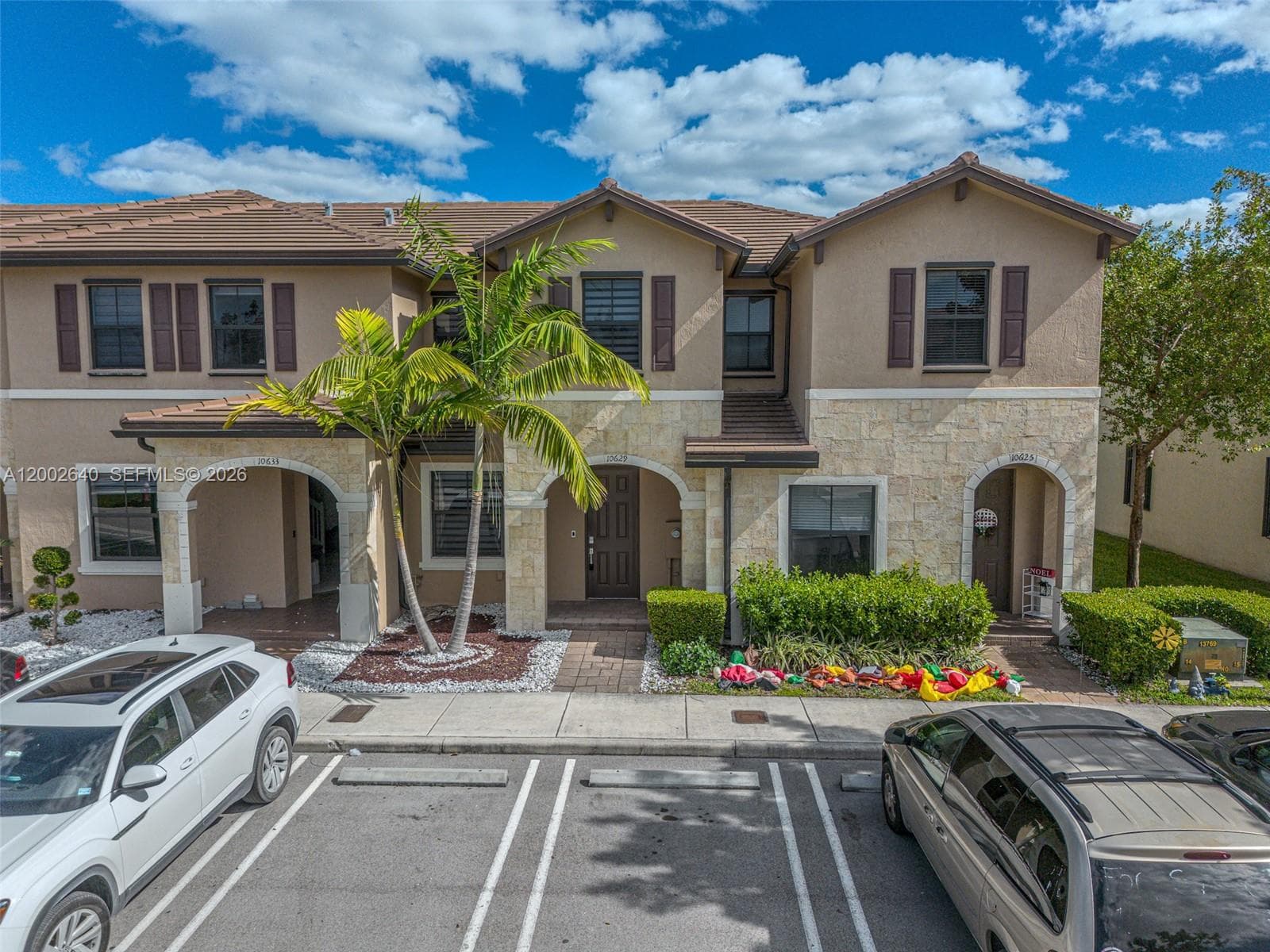 10629 W 32nd Ln, Hialeah FL 33018 — 1
