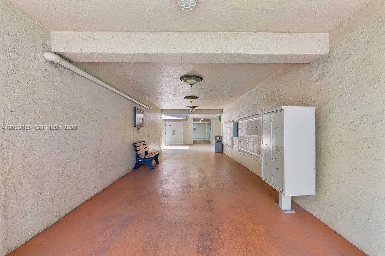 13100 SW 92nd Ave, Miami FL 33176 — 21