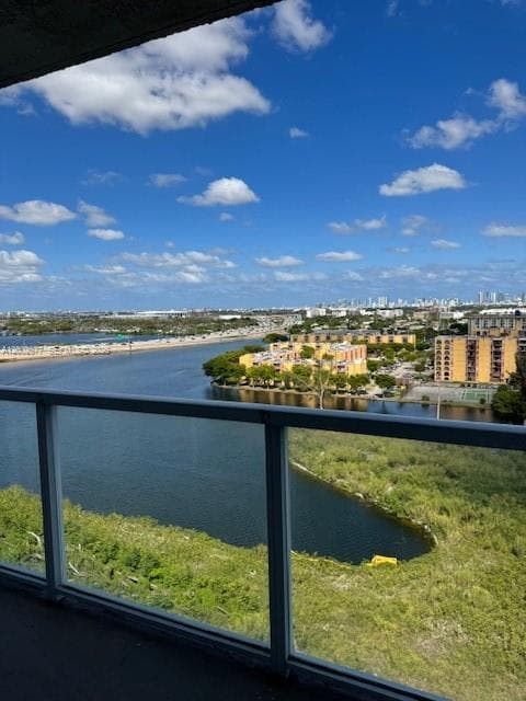 Blue Lagoon Condo, Miami, FL — 10