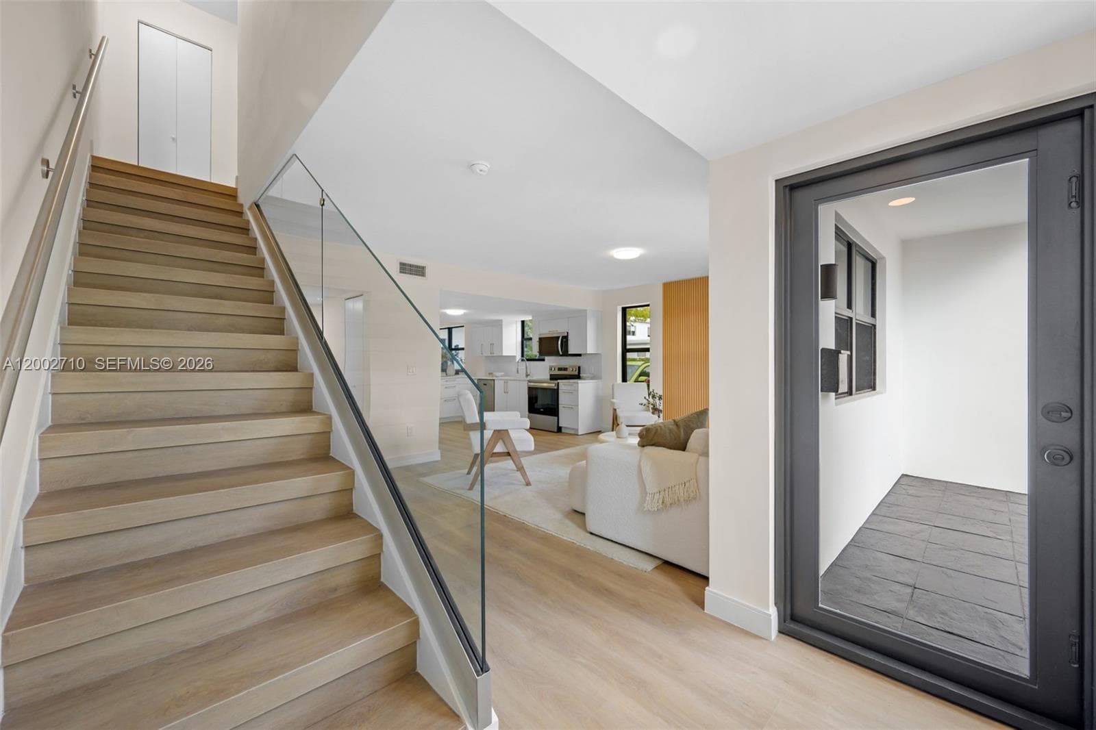 7996 Crespi Blvd, Miami Beach FL 33141 — 12