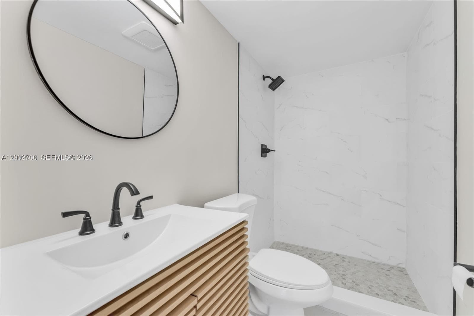 7996 Crespi Blvd, Miami Beach FL 33141 — 10