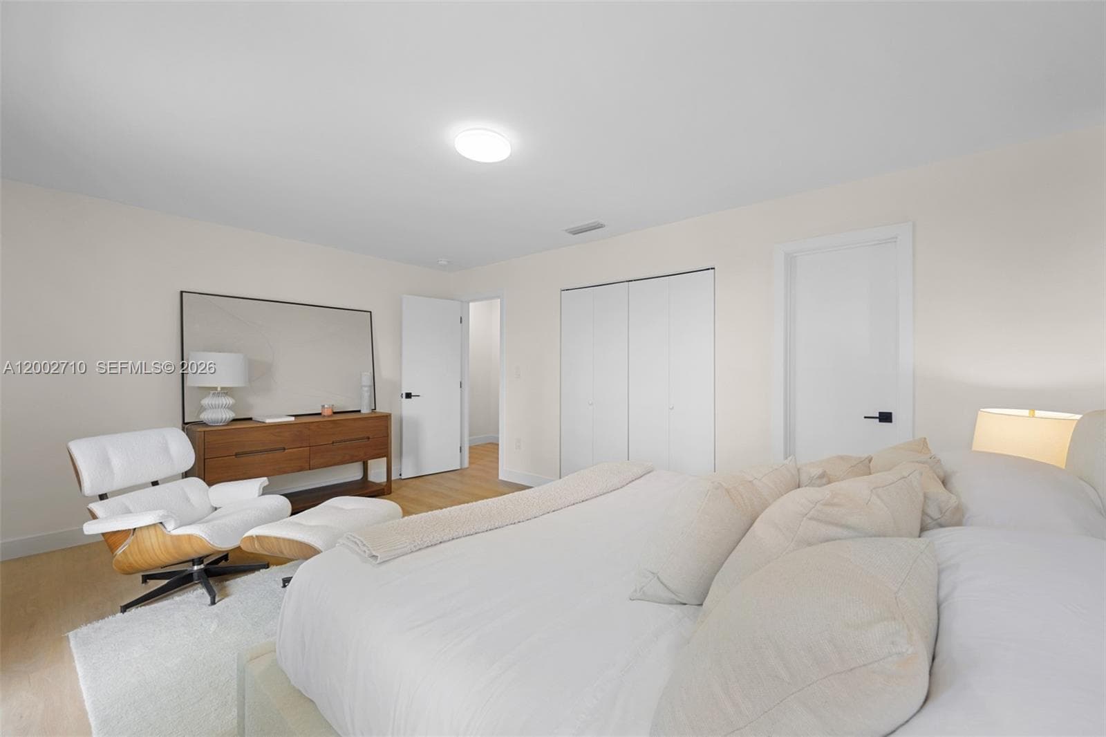7996 Crespi Blvd, Miami Beach FL 33141 — 15