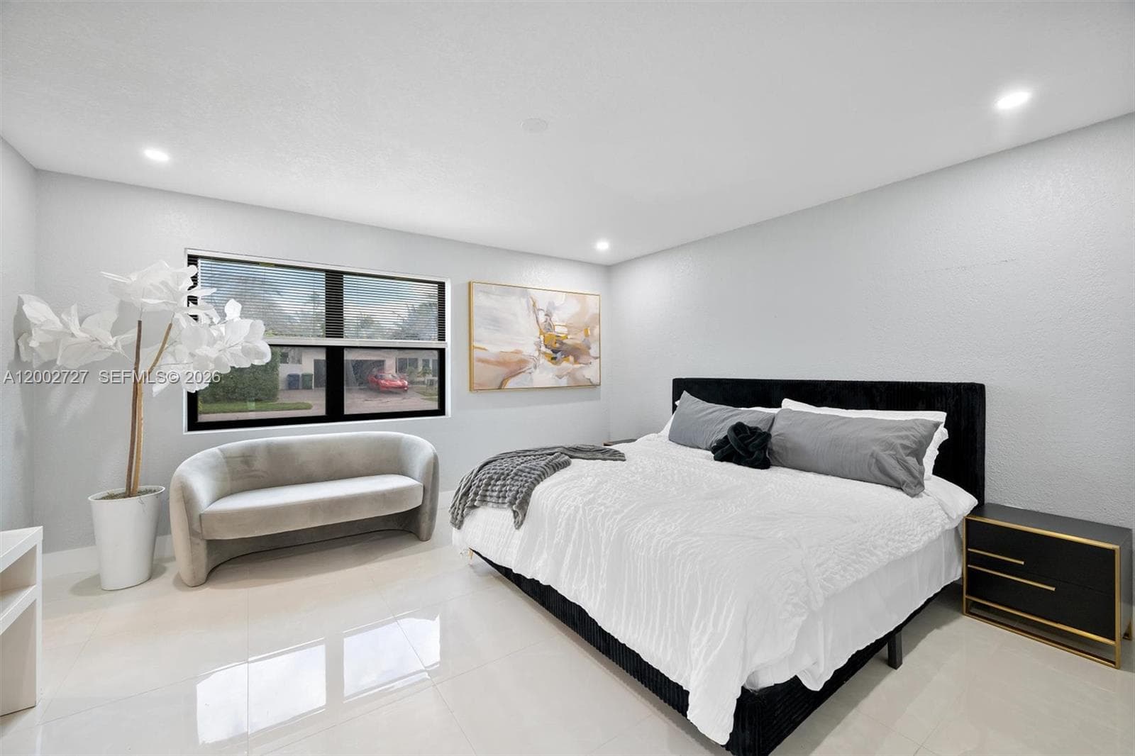 14760 S Spur Dr, Miami FL 33161 — 17