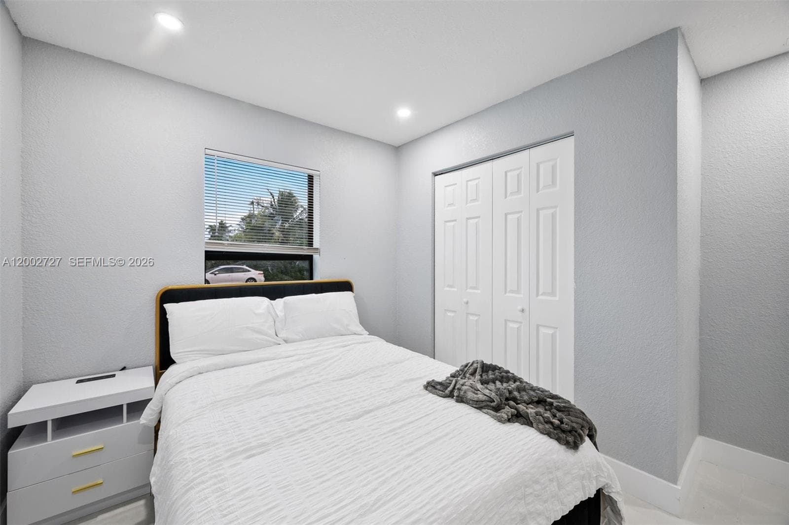 14760 S Spur Dr, Miami FL 33161 — 38