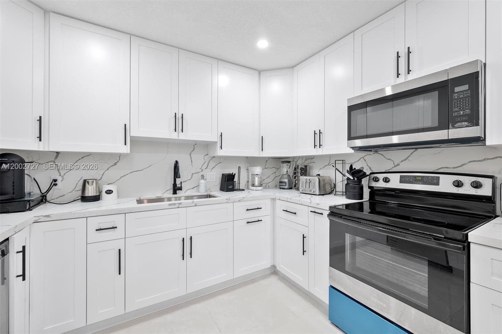 14760 S Spur Dr, Miami FL 33161 — 15