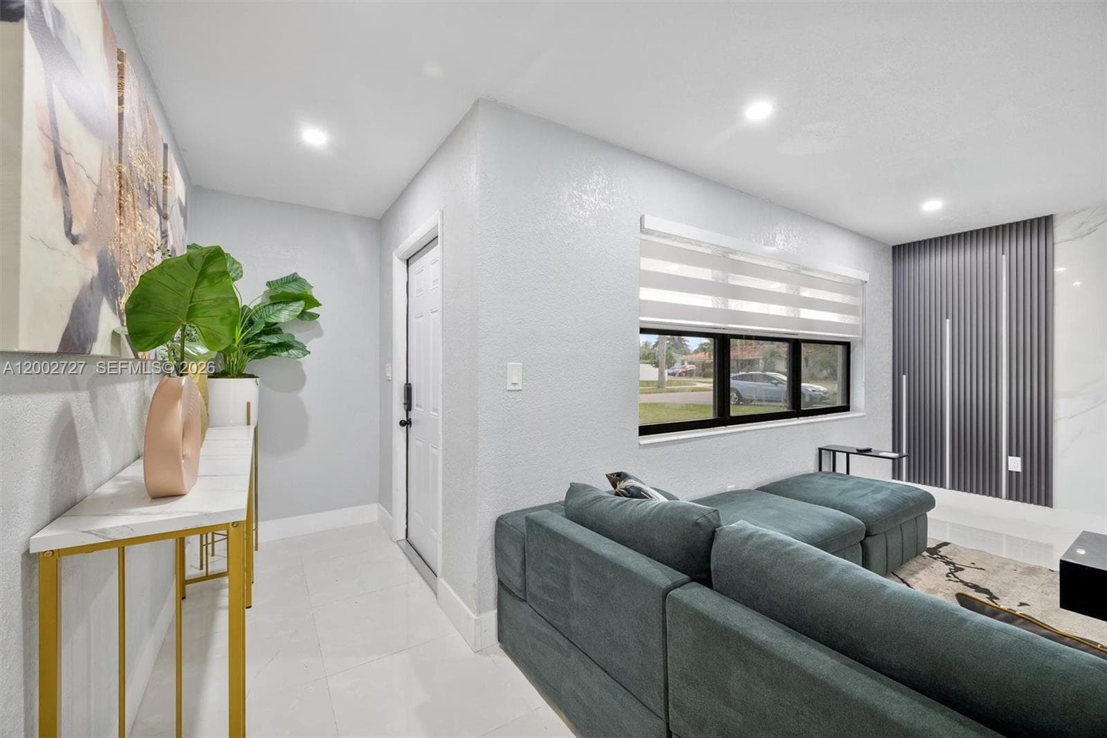 14760 S Spur Dr, Miami FL 33161 — 4