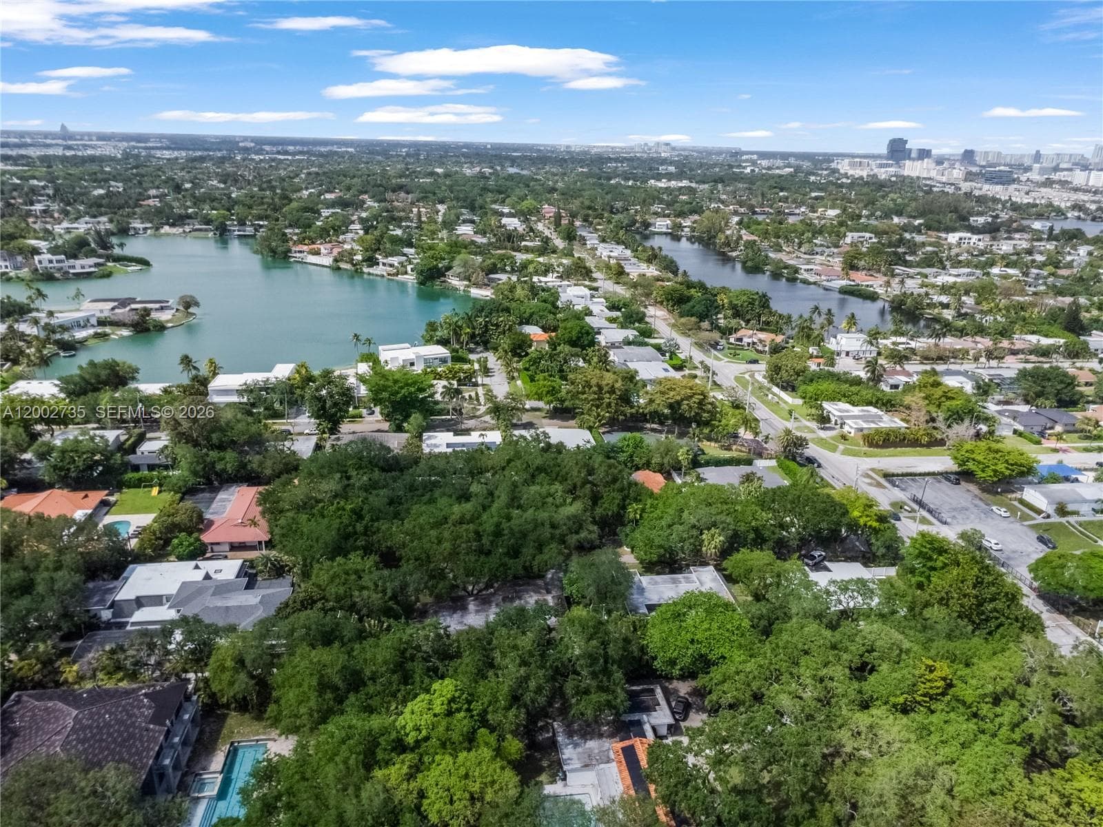 2140 NE 190th Ter, Miami FL 33179 — 56
