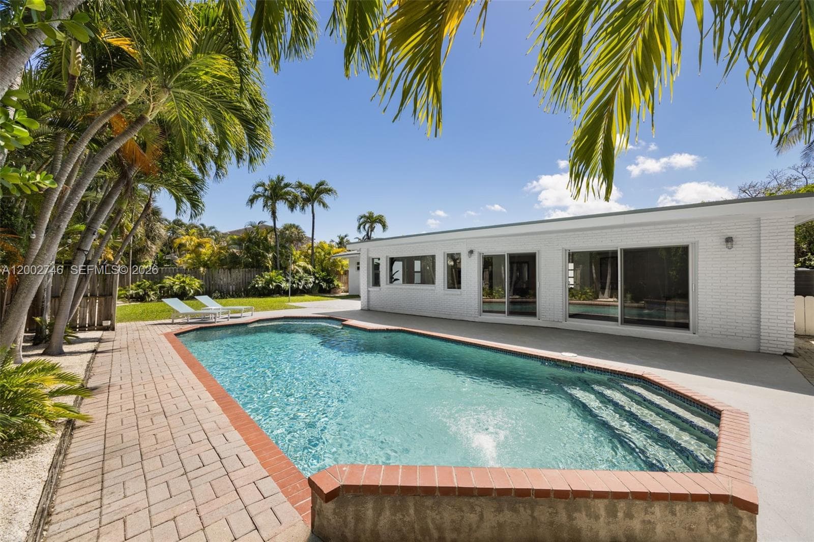 255 Ridgewood Rd, Key Biscayne FL 33149 — 27