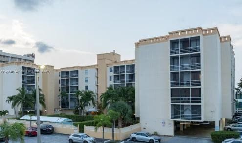 2935 NE 163rd St # 4Q, North Miami Beach FL 33160 — 2