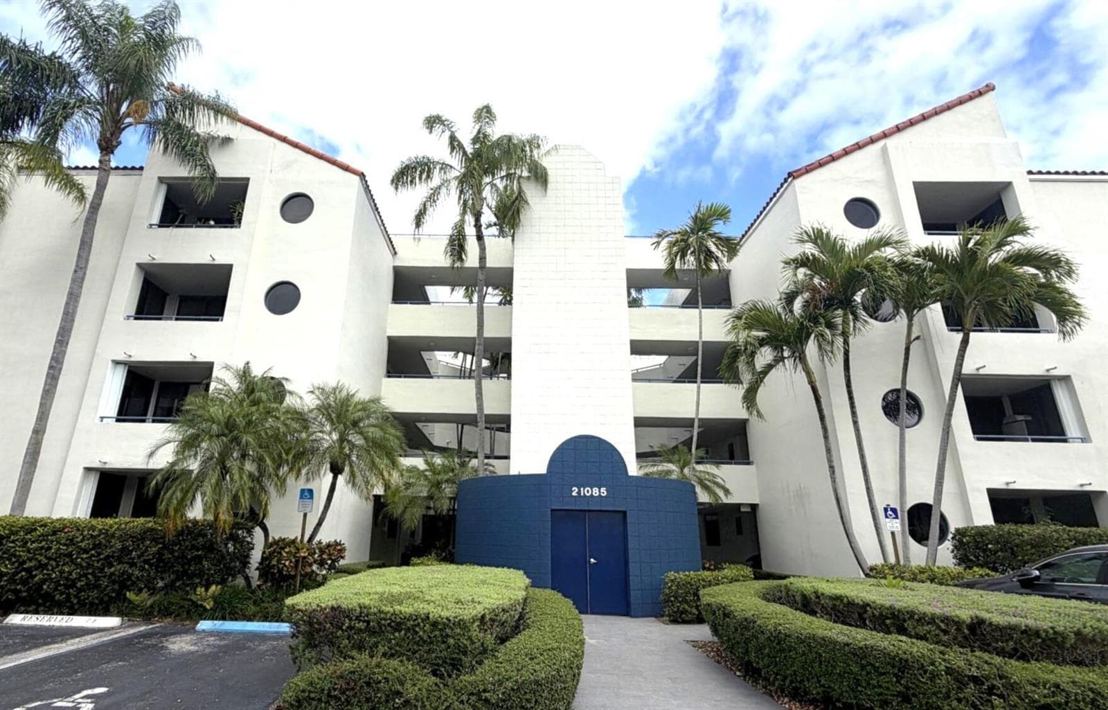 21085 NE 34th Avenue # 1, Aventura FL 33180 — 1